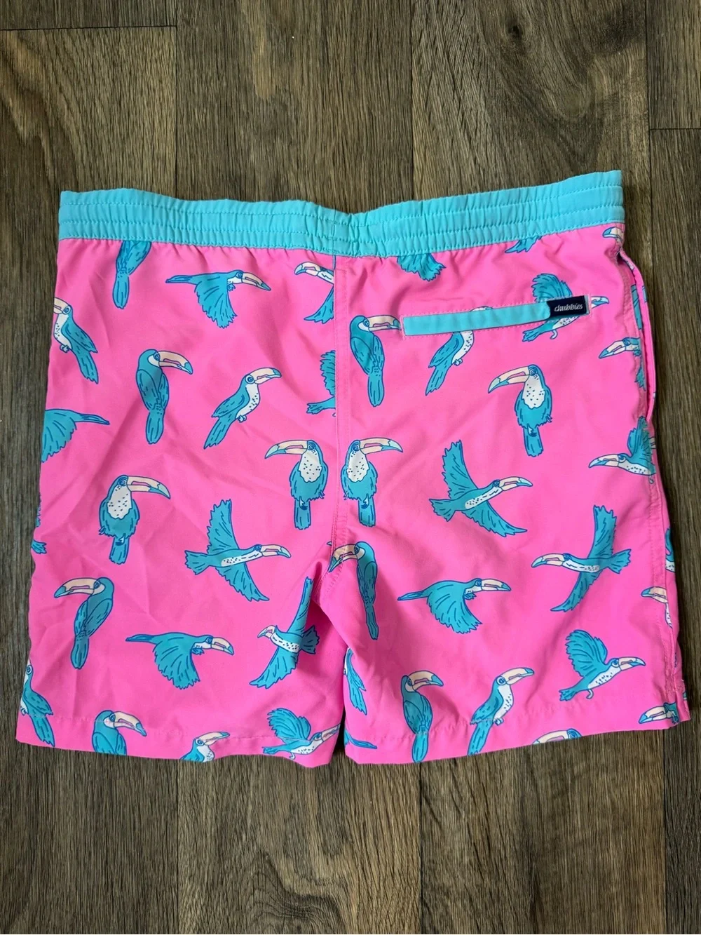 Chubbies Boys Swim Shorts M 10/12 Pink/Blue Toucan Drawstring Pockets 5” Inseam